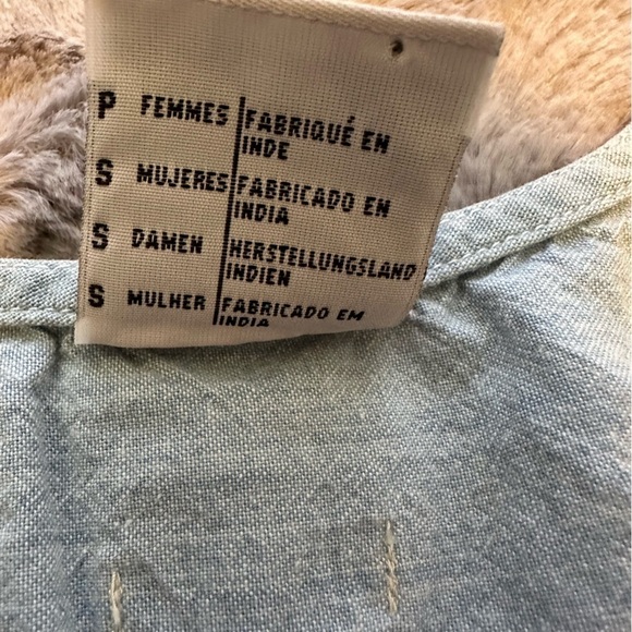 Columbia XCO Women's Blue Chambray Sleeveless Boho Tank Top Embroidered Size S - Picture 8 of 12